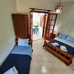 Daire Akrata Golden House