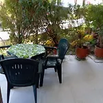 Akrata Golden House Daire