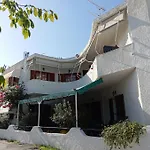 Akrata Golden House * Aigeira