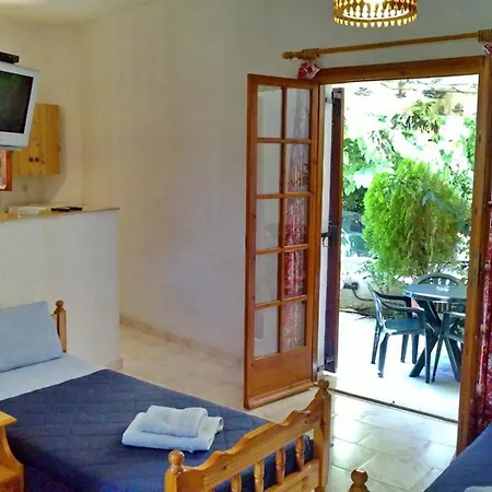 Akrata Golden House Διαμέρισμα *