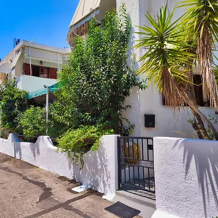 Akrata Golden House Apartment *