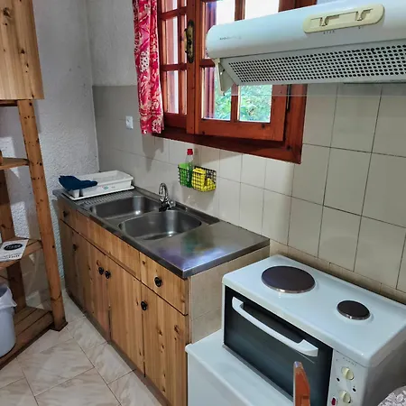 Akrata Golden House Διαμέρισμα Aigeira