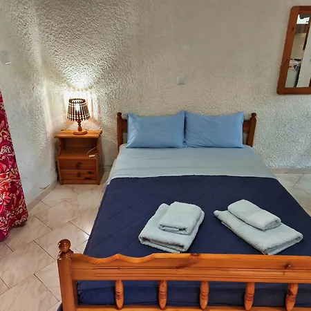 Akrata Golden House *