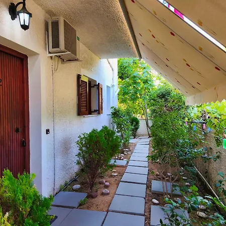 Apartment Akrata Golden House