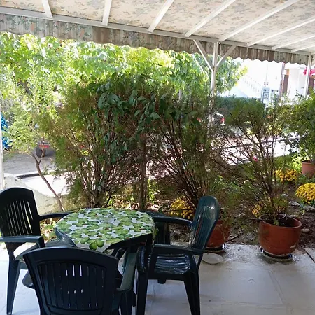 Akrata Golden House Apartment *