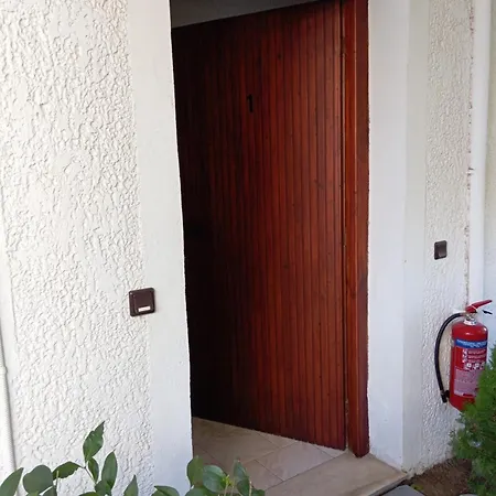 Akrata Golden House * Aigeira