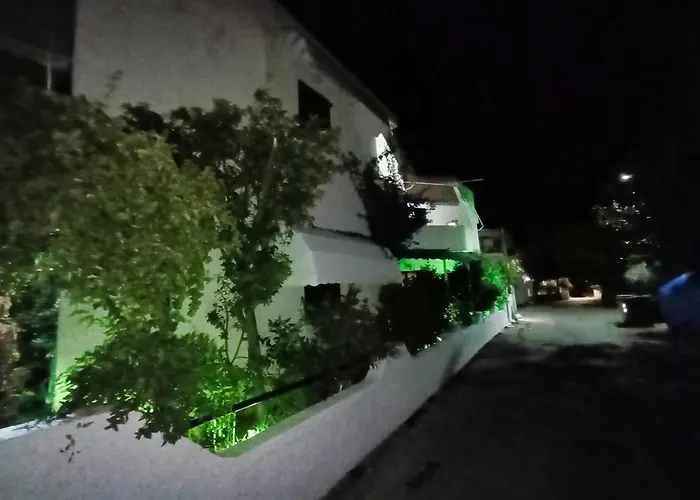 Apartamento Akrata Golden House