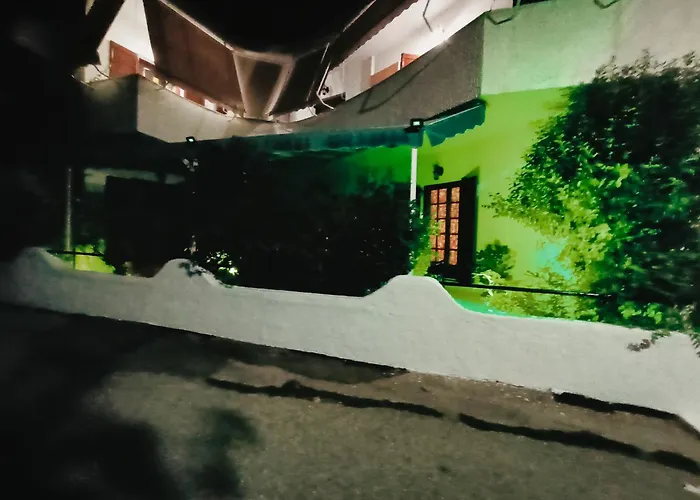 Apartamento Akrata Golden House *