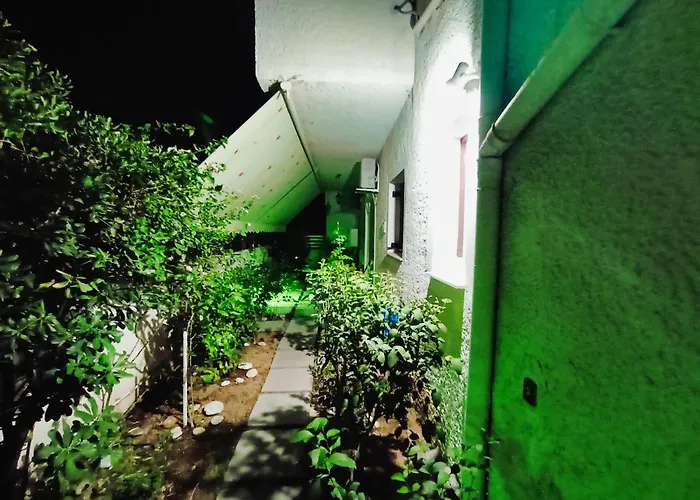 Akrata Golden House Apartamento *