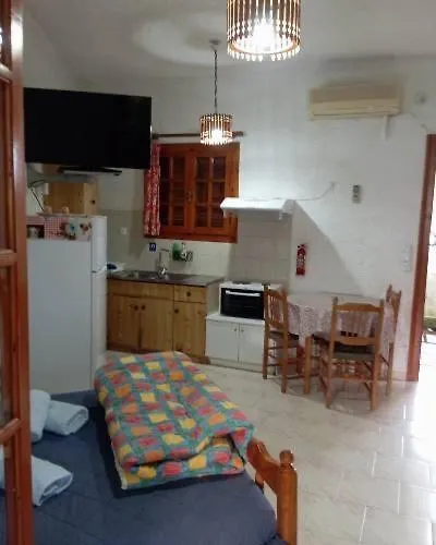 Appartement Akrata Golden House *